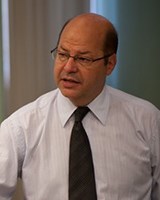 Dr. Horacio Meléndez